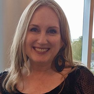 Meet your Posher, Jana